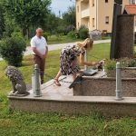 IMG-8c1839d0be4aa7633e981d5cb7759267-V